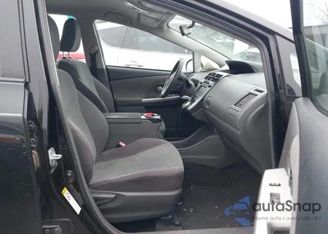 2012 Toyota Prius V Two from USA, damaged, VIN JTDZN3EUXC3022595